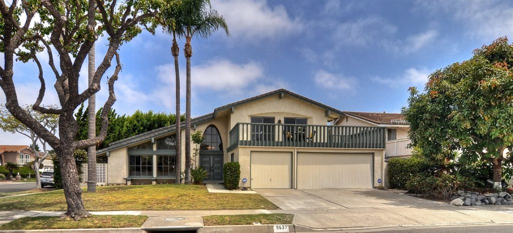 Mark & Janet, 9637 La Capilla Avenue, Fountain Valley class=