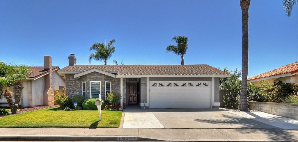 Dave and Ellen Amasaki-Maiorano, 17590 Waterton Street, Fountain Valley class=