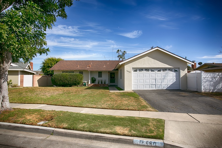 Mary G, 18660 Evergreen Cir, Fountain Valley class=