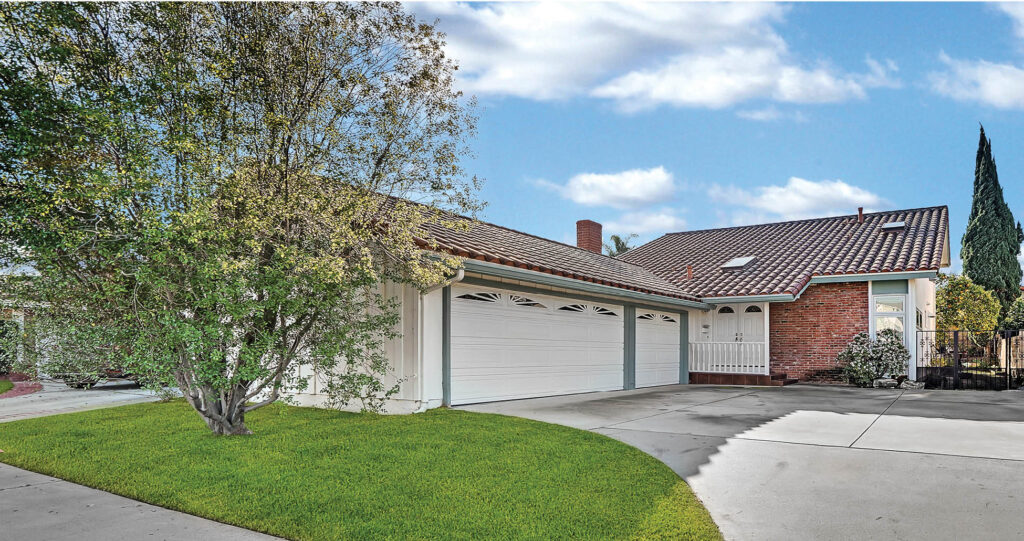 Sandy H | 10724 La Terraza, Fountain Valley class=