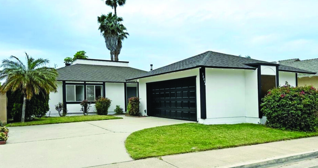 Loretta | 10844 La Fonda Cir,  Fountain Valley class=