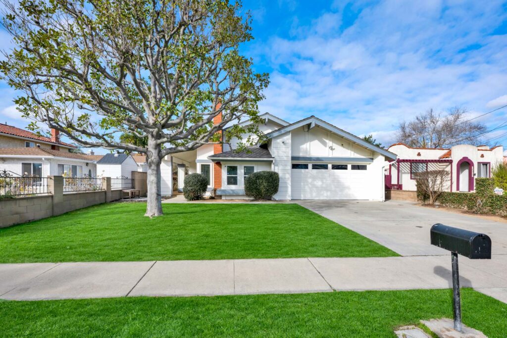 Andria | 10411Calle Independencia, Fountain Valley class=